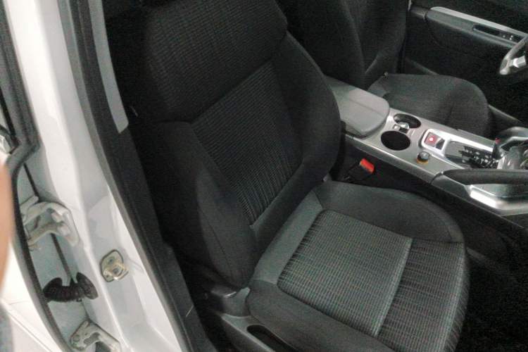 Used Peugeot 3008 2016 2.0L Automatic Classic Edition Right Front Seat