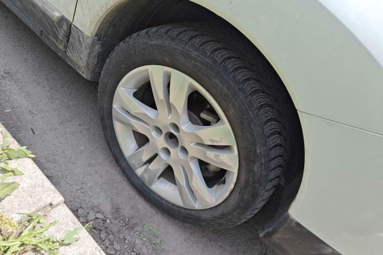 Used Peugeot 3008 2016 2.0L Automatic Classic Edition Right Front Wheel Hub