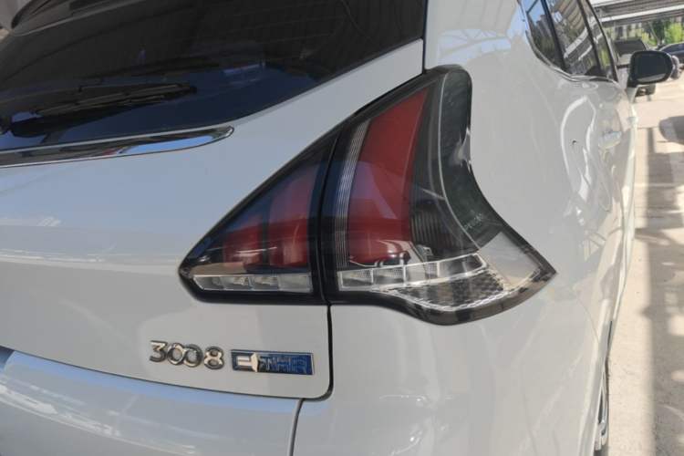Used Peugeot 3008 2016 1.6THP Automatic Trend Edition Right Rear Taillight