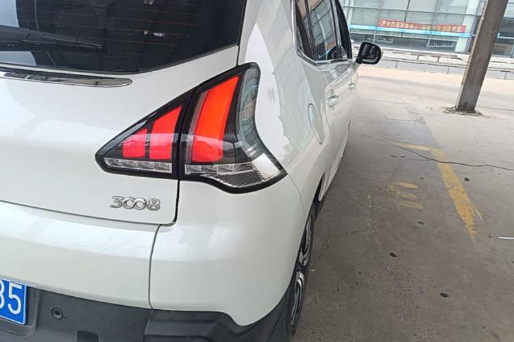 Used Peugeot 3008 2016 2.0L Automatic Trend Edition Right Rear Taillight