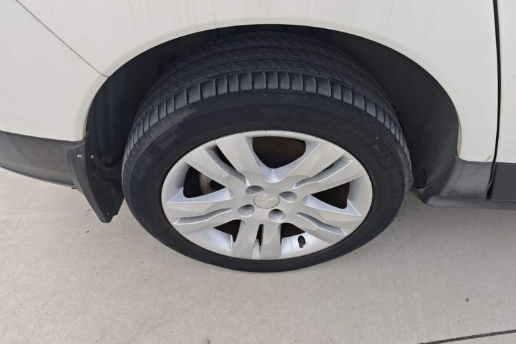Used Peugeot 3008 2016 2.0L Automatic Standard Edition Right Rear Wheel Hub