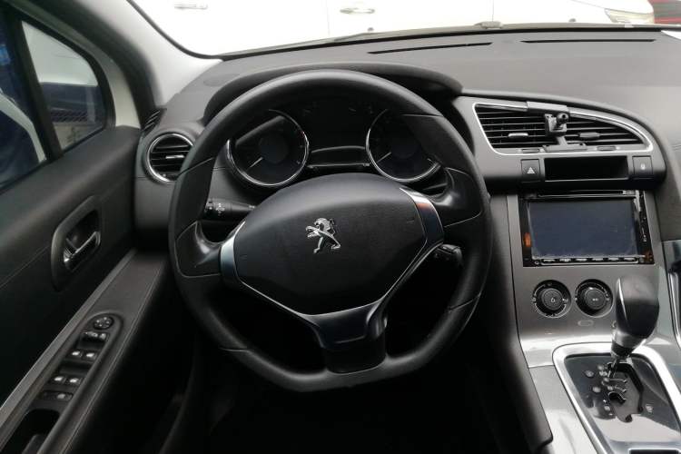 Used Peugeot 3008 2016 1.6THP Automatic Standard Edition Steering Wheel