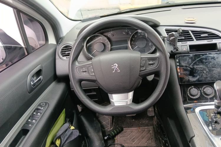 Used Peugeot 3008 2016 2.0L Automatic Classic Edition Steering Wheel