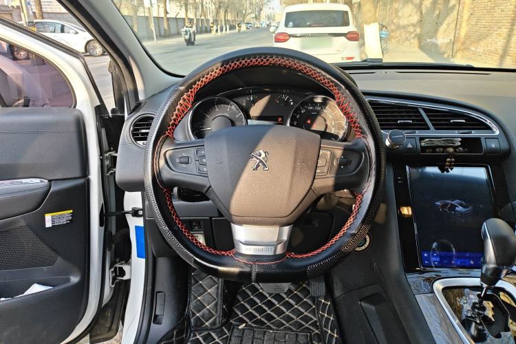 Used Peugeot 3008 2016 2.0L Automatic Classic Edition Steering Wheel
