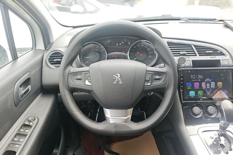 Used Peugeot 3008 2016 2.0L Automatic Classic Edition Steering Wheel