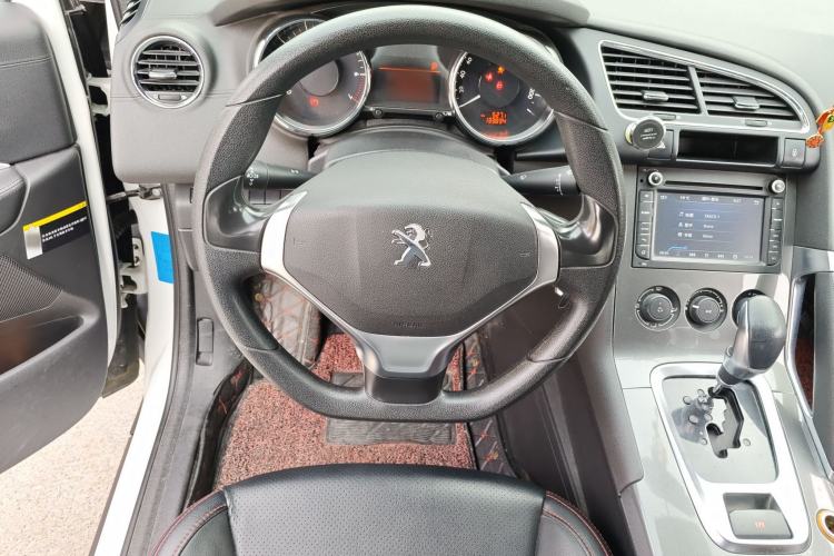 Used Peugeot 3008 2016 1.6THP Automatic Standard Edition Steering Wheel
