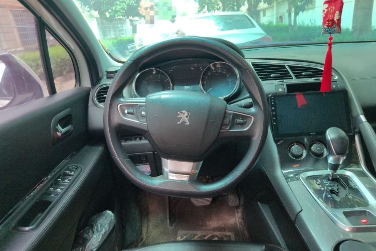 Used Peugeot 3008 2016 2.0L Automatic Classic Edition Steering Wheel