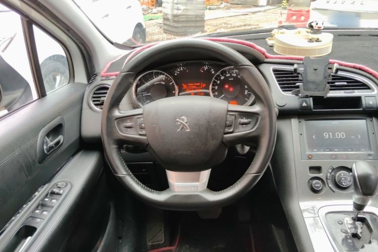 Used Peugeot 3008 2016 1.6THP Automatic Trend Edition Steering Wheel