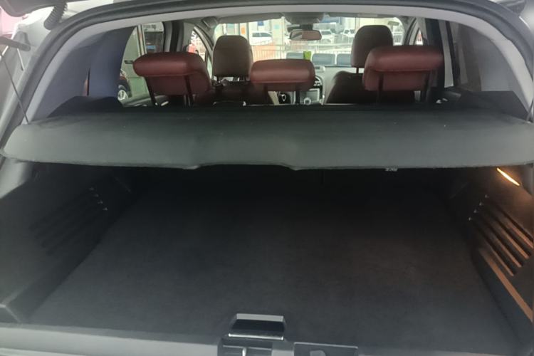Used Peugeot 3008 2016 1.6THP Automatic Prestige Edition Trunk