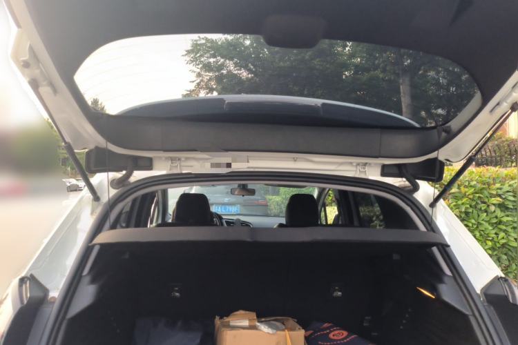 Used Peugeot 3008 2016 2.0L Automatic Classic Edition Trunk