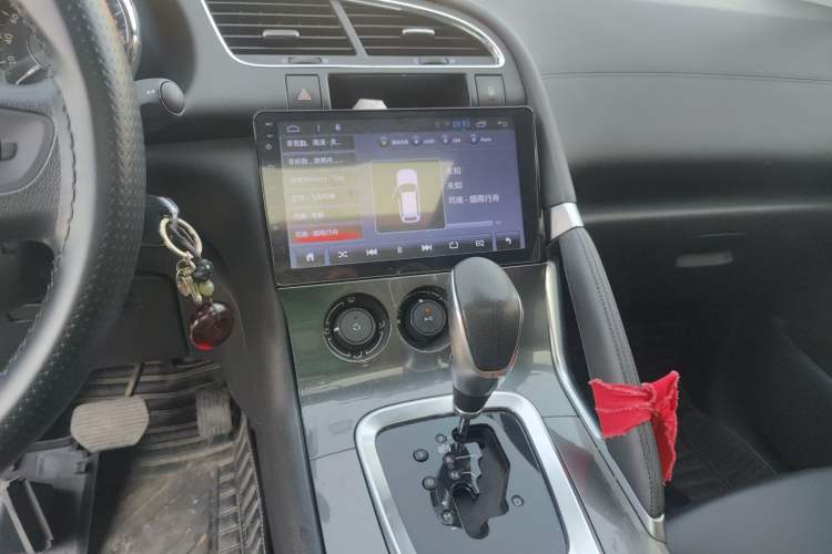 Used Peugeot 3008 2018 2.0L Automatic Classic Edition Audio And AC Panel