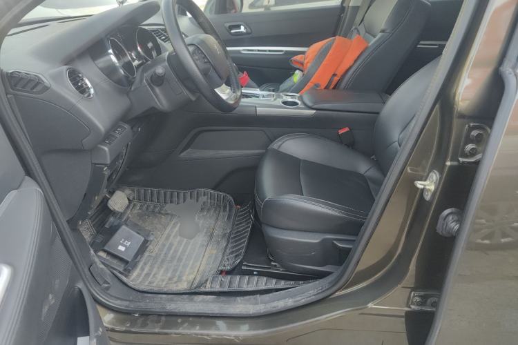 Used Peugeot 3008 2018 2.0L Automatic Classic Edition Left Front Seat