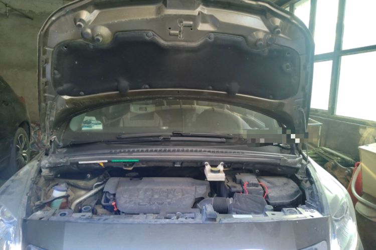 Used Peugeot 3008 2018 2.0L Automatic Classic Edition Engine Bay