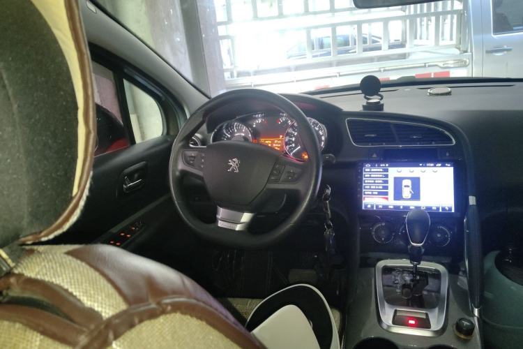 Used Peugeot 3008 2018 2.0L Automatic Classic Edition Steering Wheel