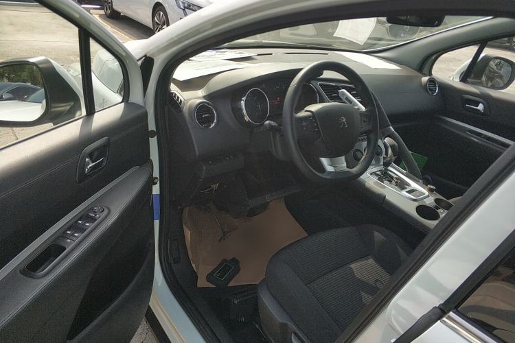 Used Peugeot 3008 2018 2.0L Automatic Classic Edition Driver Seat