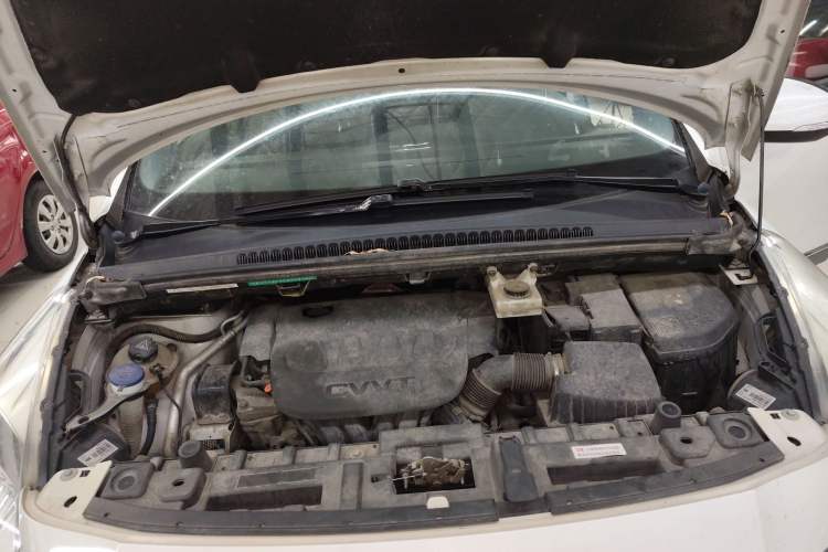 Used Peugeot 3008 2018 2.0L Automatic Classic Edition Engine Bay