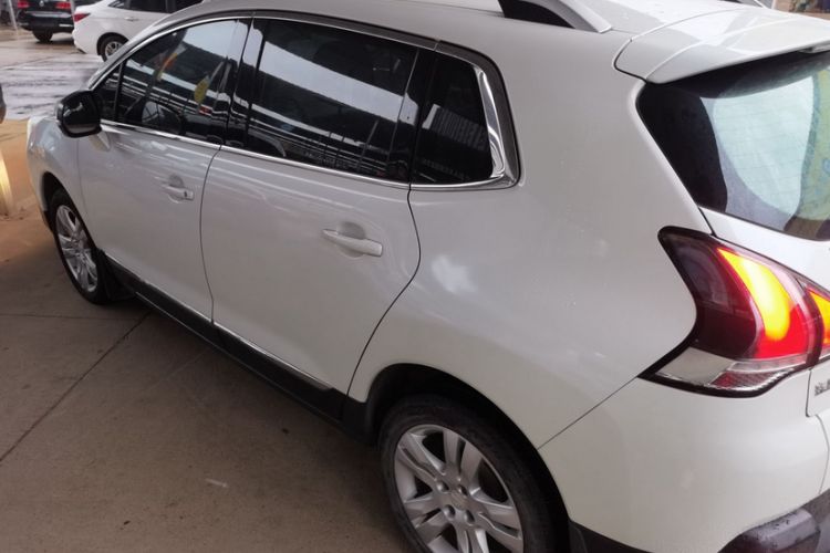 Used Peugeot 3008 2018 2.0L Automatic Classic Edition Exterior 4