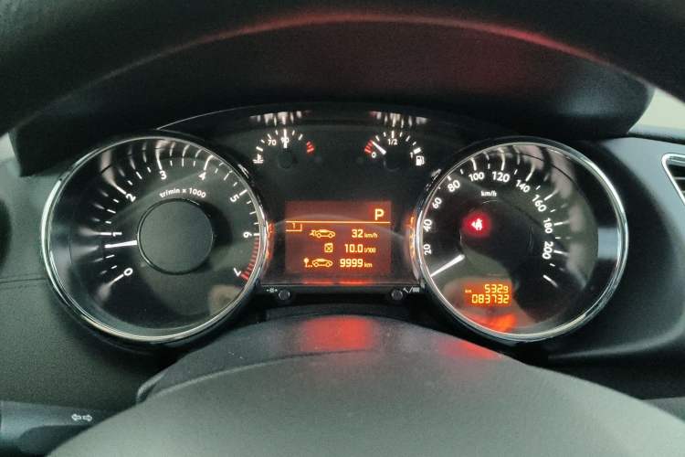Used Peugeot 3008 2018 2.0L Automatic Classic Edition Instrument Cluster