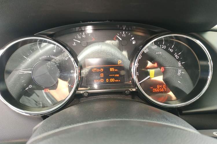 Used Peugeot 3008 2018 350THP Automatic Classic Edition Instrument Cluster