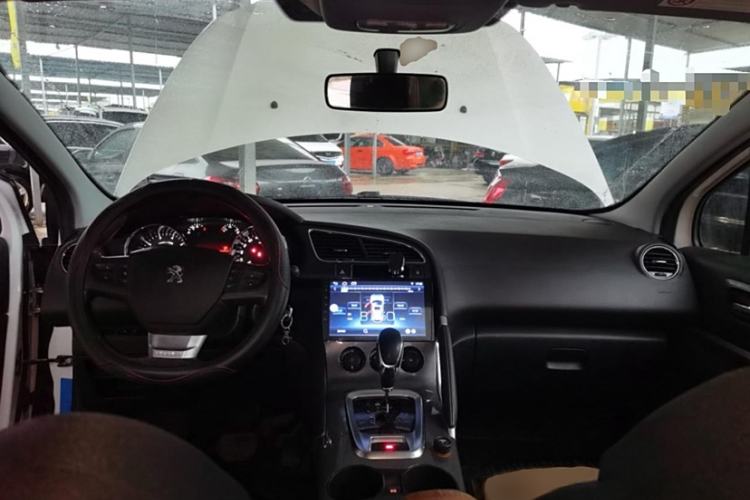 Used Peugeot 3008 2018 2.0L Automatic Classic Edition Interior 1