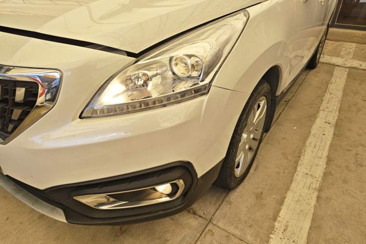 Used Peugeot 3008 2018 2.0L Automatic Classic Edition Left Front Headlight