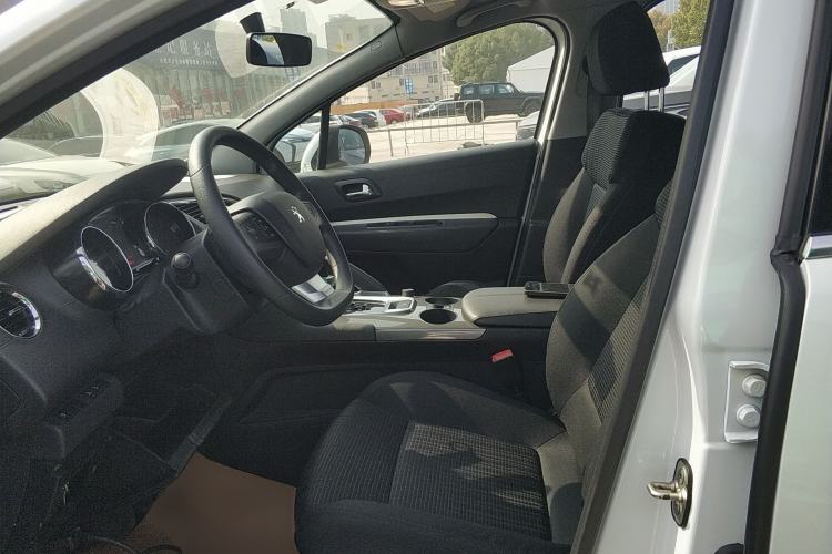 Used Peugeot 3008 2018 2.0L Automatic Classic Edition Left Front Seat