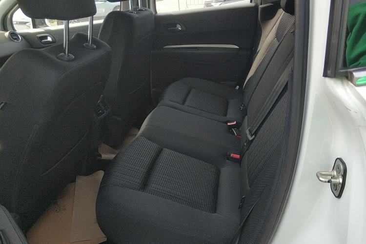 Used Peugeot 3008 2018 2.0L Automatic Classic Edition Left Rear Seat