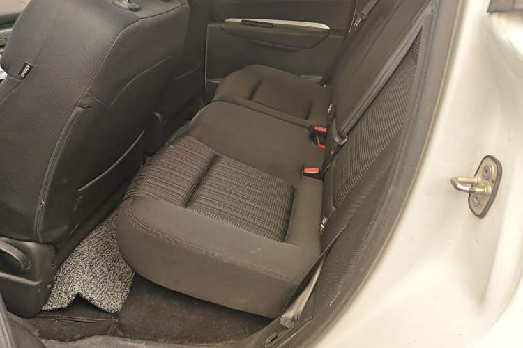 Used Peugeot 3008 2018 2.0L Automatic Classic Edition Left Rear Seat