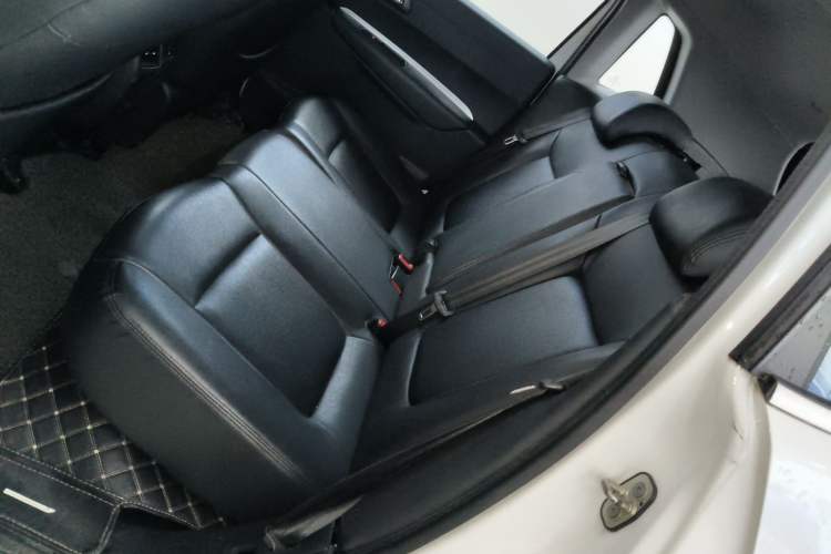 Used Peugeot 3008 2018 2.0L Automatic Classic Edition Left Rear Seat