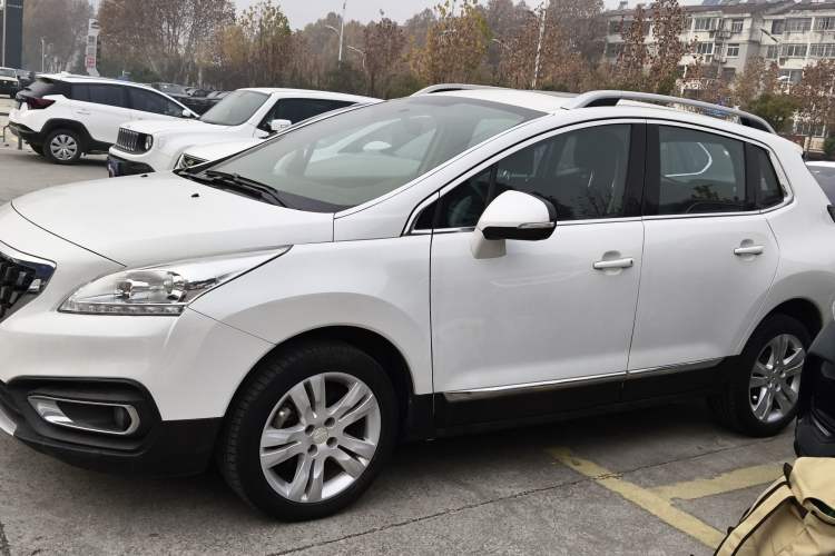 Used Peugeot 3008 2018 2.0L Automatic Classic Edition Left Side