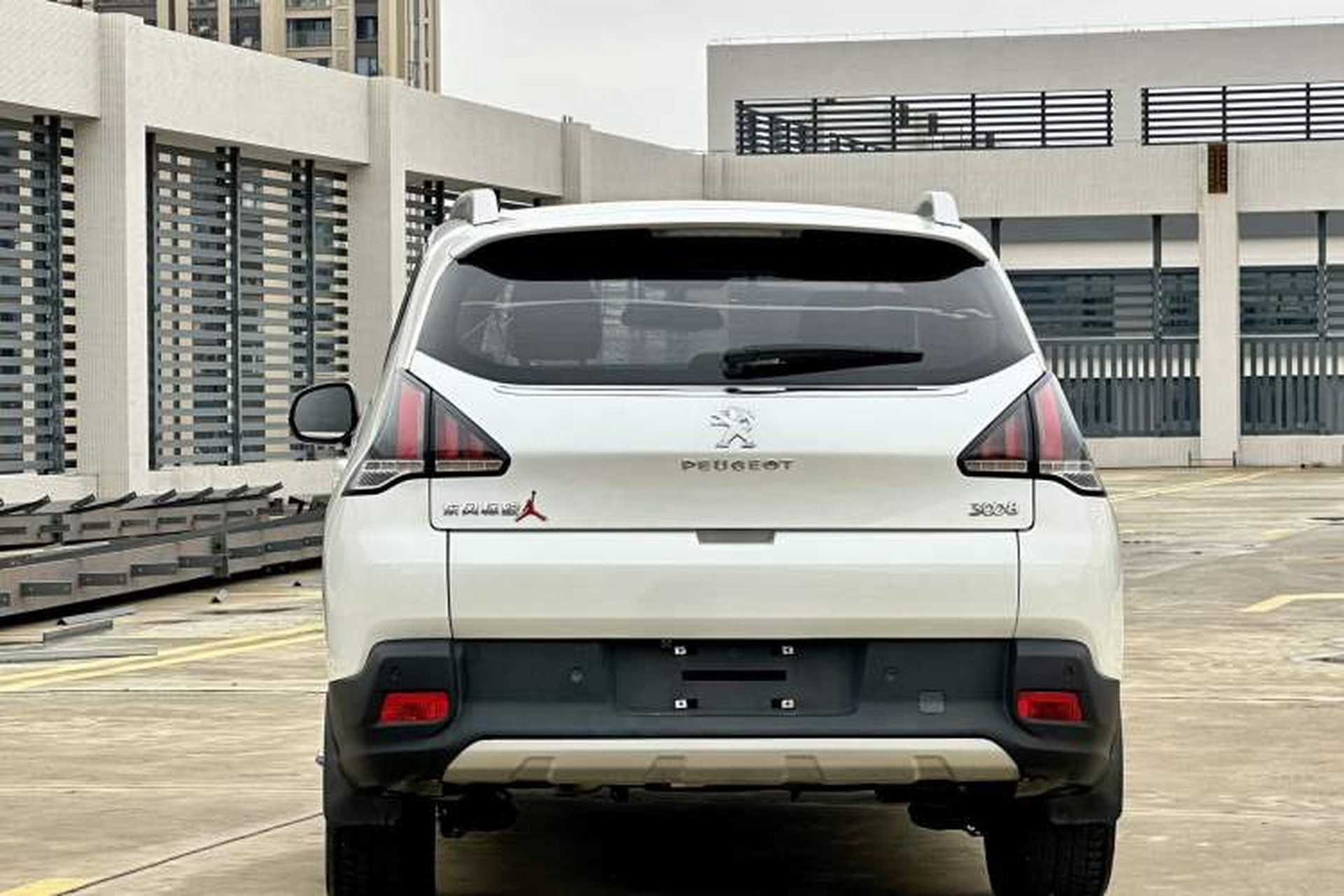 Used Peugeot 3008 2018 2.0L Automatic Classic Edition Rear