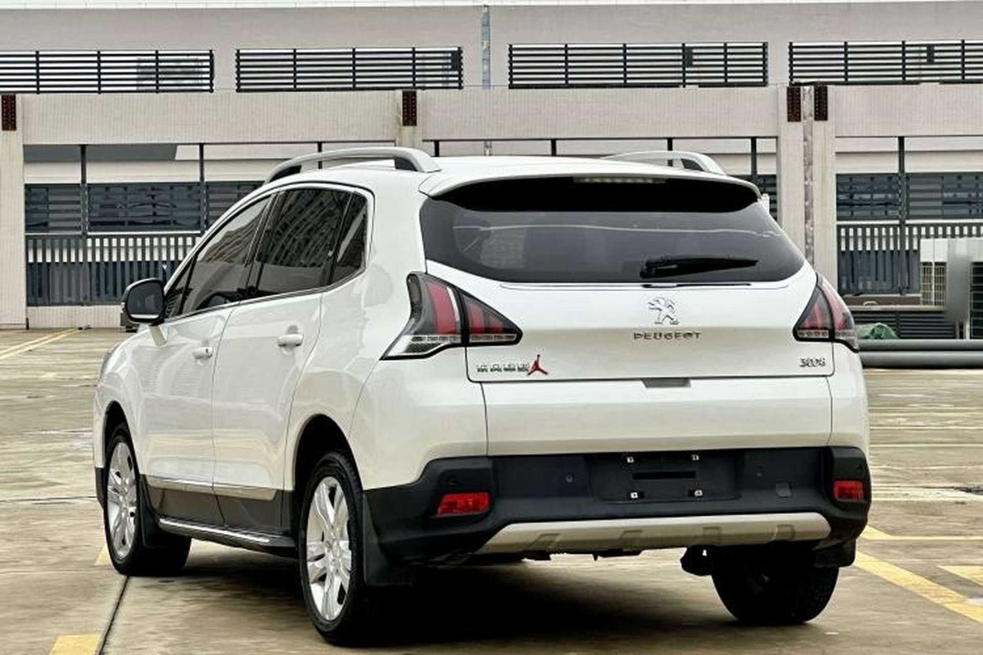 Used Peugeot 3008 2018 2.0L Automatic Classic Edition Rear Left 45 Deg