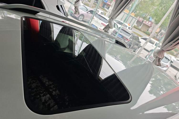 Used Peugeot 3008 2018 2.0L Automatic Classic Edition Roof