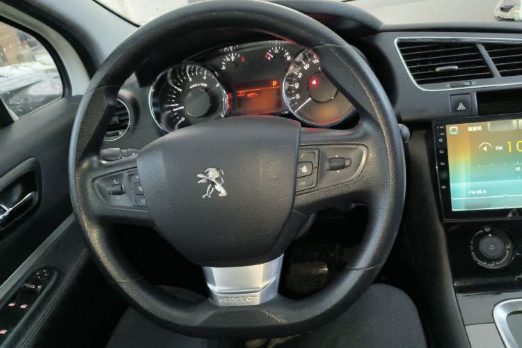 Used Peugeot 3008 2018 2.0L Automatic Classic Edition Steering Wheel