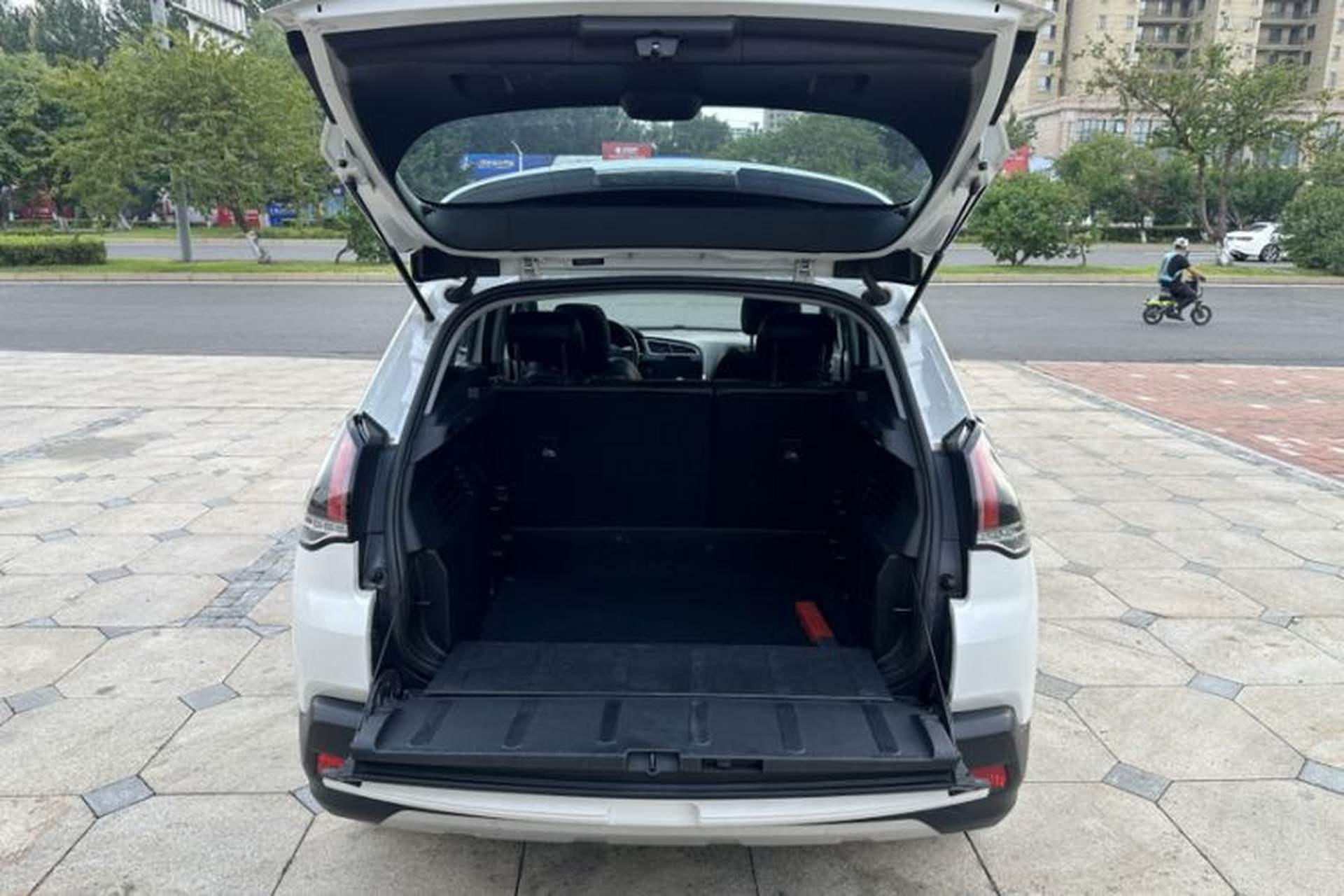 Used Peugeot 3008 2019 350THP Automatic Leading Edition Exterior 9