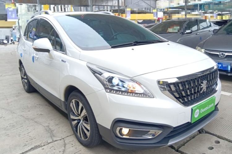 Used Peugeot 3008 2019 350THP Automatic Elite Edition Front Right 45 Deg