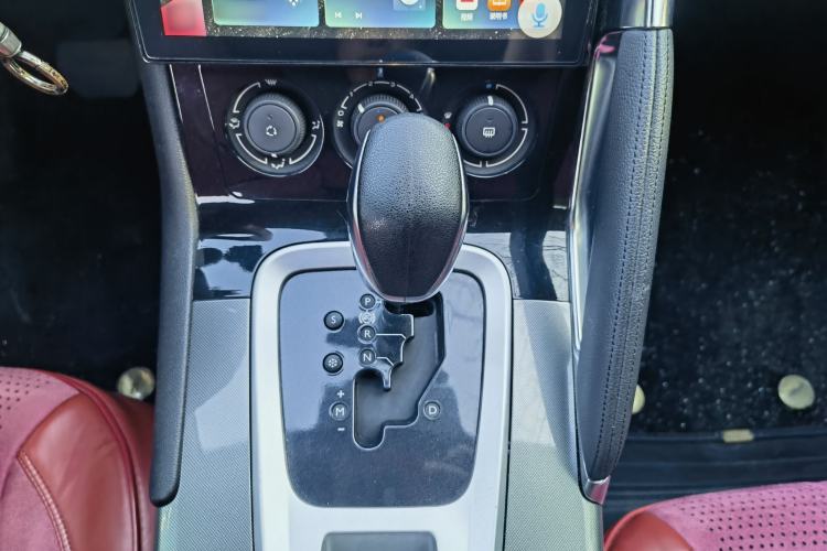 Used Peugeot 3008 2019 350THP Automatic Leading Edition Gear Lever