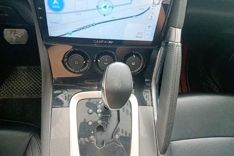 Used Peugeot 3008 2019 350THP Automatic Leading Edition Gear Lever