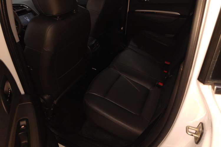 Used Peugeot 3008 2019 350THP Automatic Leading Edition Interior 1