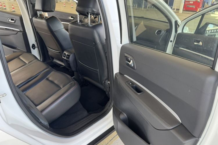 Used Peugeot 3008 2019 350THP Automatic Leading Edition Interior 13