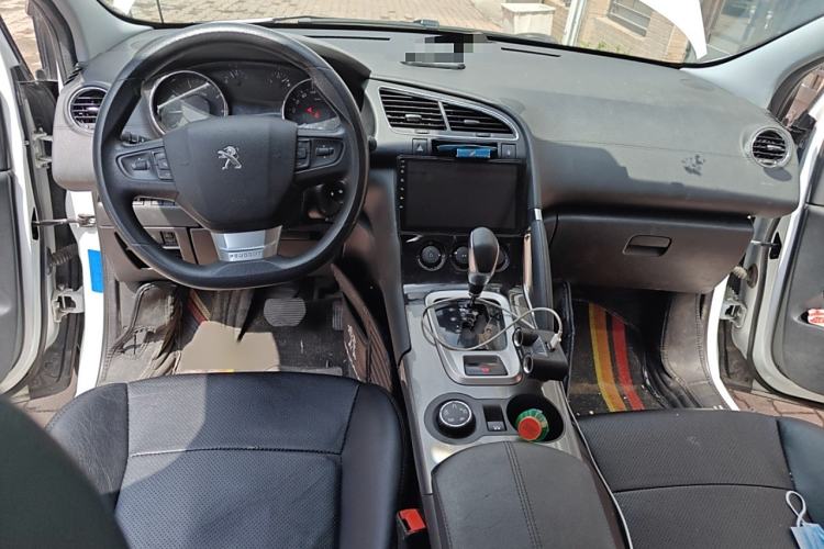 Used Peugeot 3008 2019 350THP Automatic Leading Edition Interior 2
