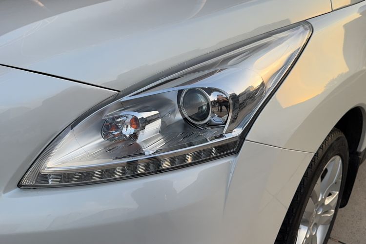 Used Peugeot 3008 2019 350THP Automatic Leading Edition Left Front Headlight