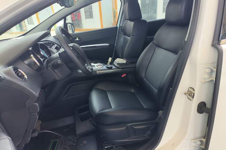 Used Peugeot 3008 2019 350THP Automatic Elite Edition Left Front Seat