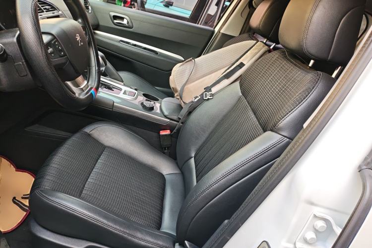 Used Peugeot 3008 2019 350THP Automatic Elite Edition Left Front Seat