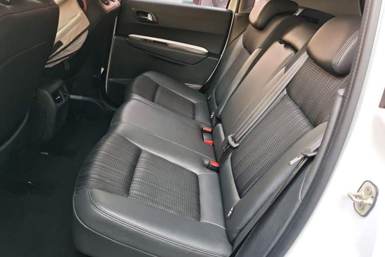 Used Peugeot 3008 2019 350THP Automatic Elite Edition Left Rear Seat