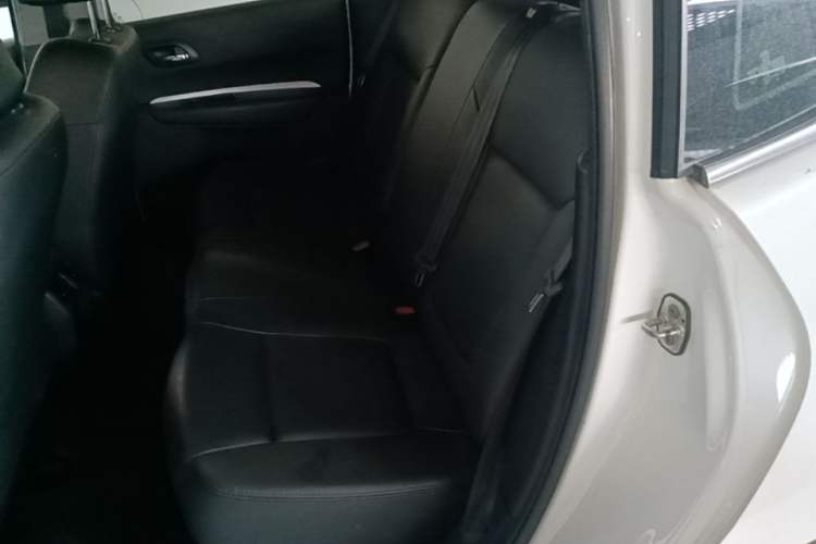 Used Peugeot 3008 2019 350THP Automatic Leading Edition Left Rear Seat