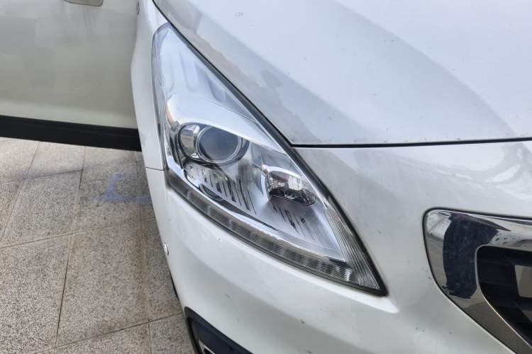 Used Peugeot 3008 2019 350THP Automatic Leading Edition Right Front Headlight