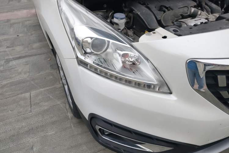 Used Peugeot 3008 2019 350THP Automatic Leading Edition Right Front Headlight