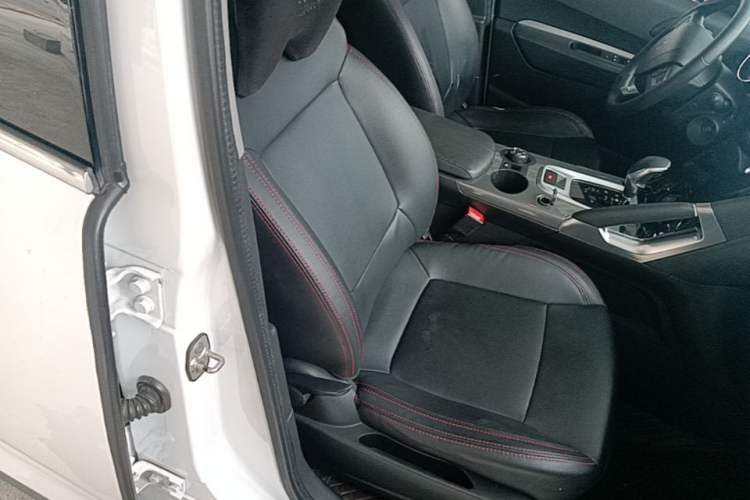Used Peugeot 3008 2019 350THP Automatic Leading Edition Right Front Seat