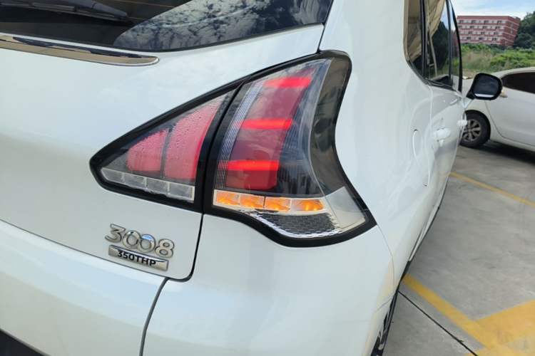 Used Peugeot 3008 2019 350THP Automatic Elite Edition Right Rear Taillight